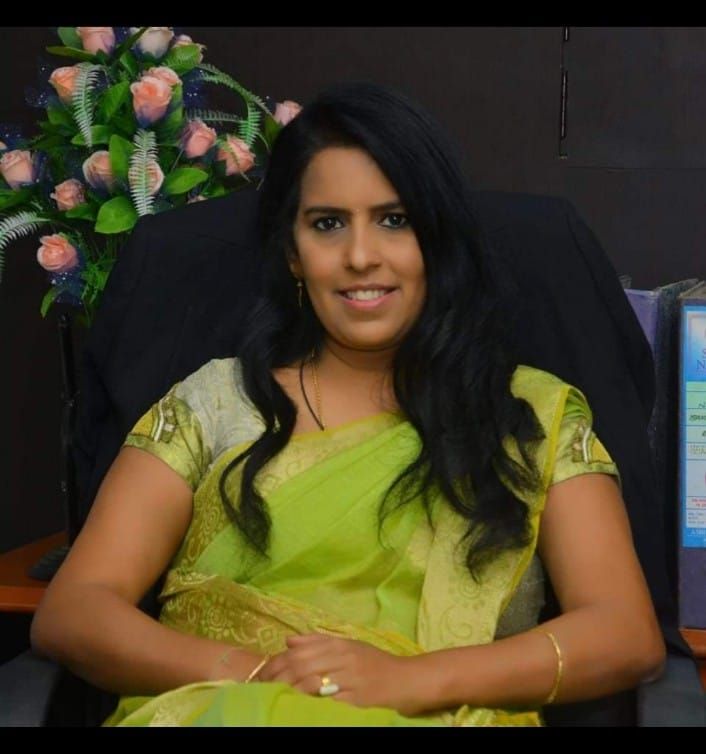 Dr. Ruupa Rao — psychologist and executive coach, professional portrait